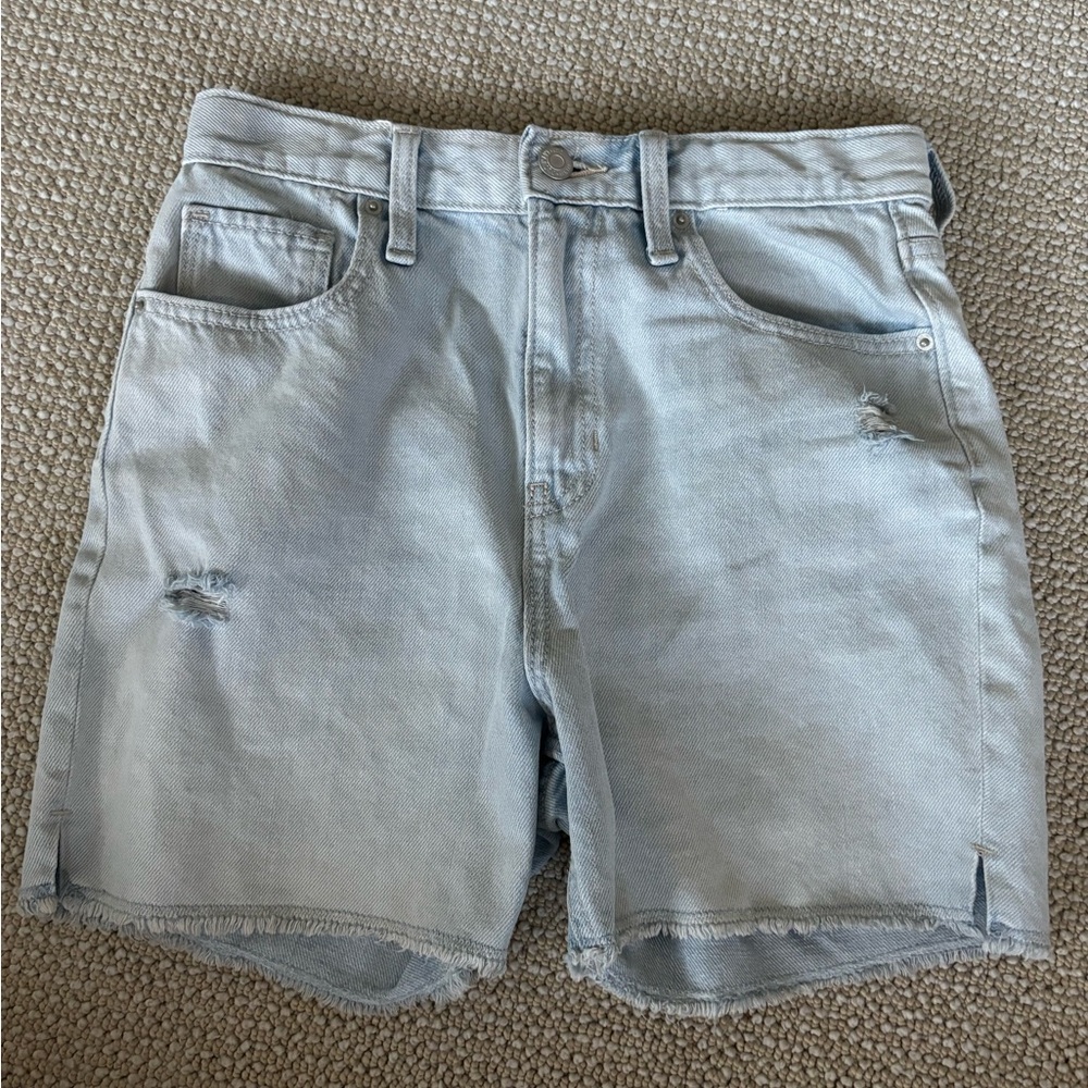 Light blue wash jean shorts
